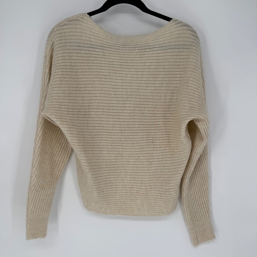 HIGHLINE COLLECTIVE FAUX KNOT SWEATER CREAM‎ NO SIZE TAG BEST FOR SMALL / MEDIUM